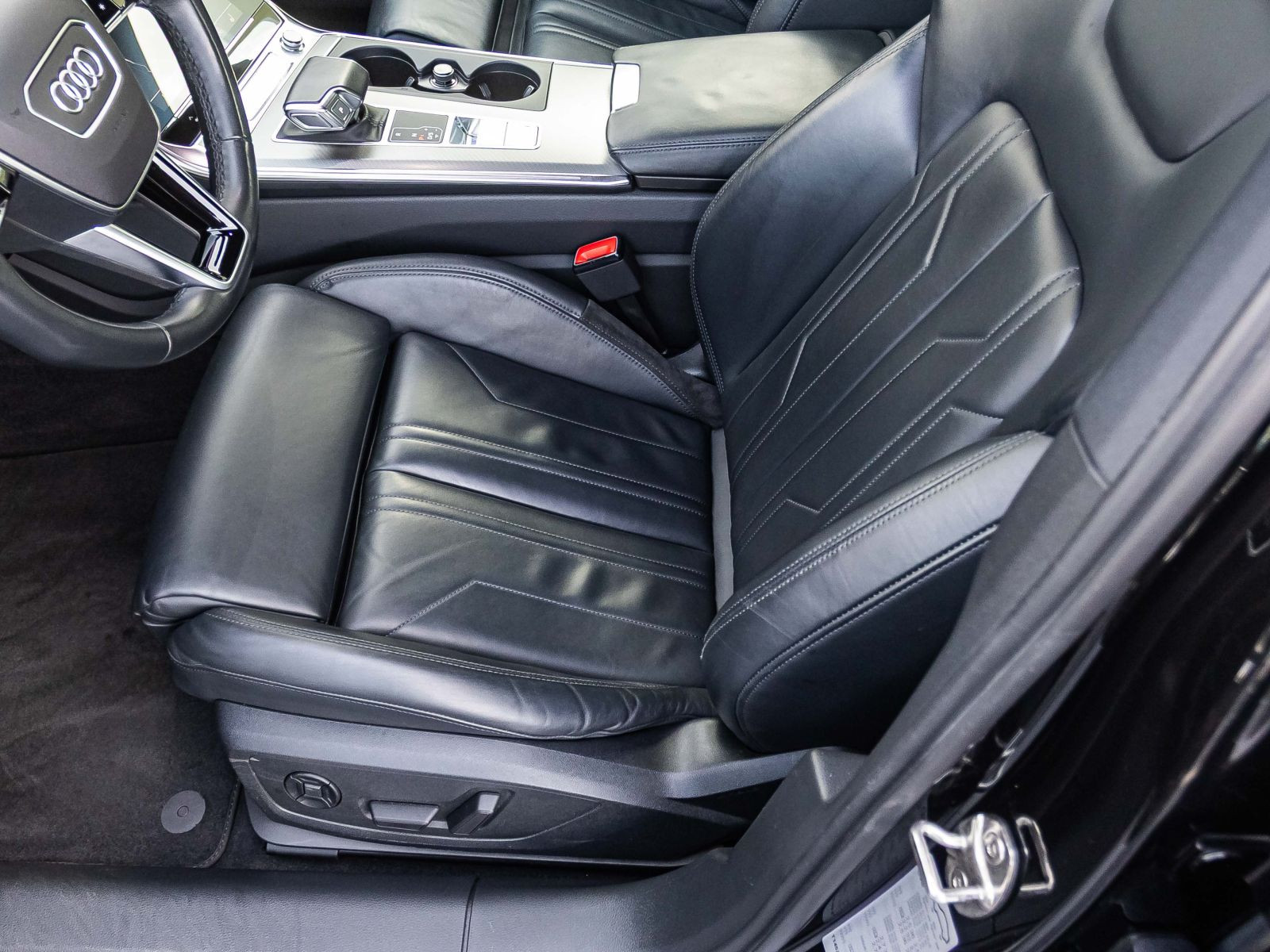 Audi A6 Avant Sport 40TDI Stronic LED HUD AHK ACC