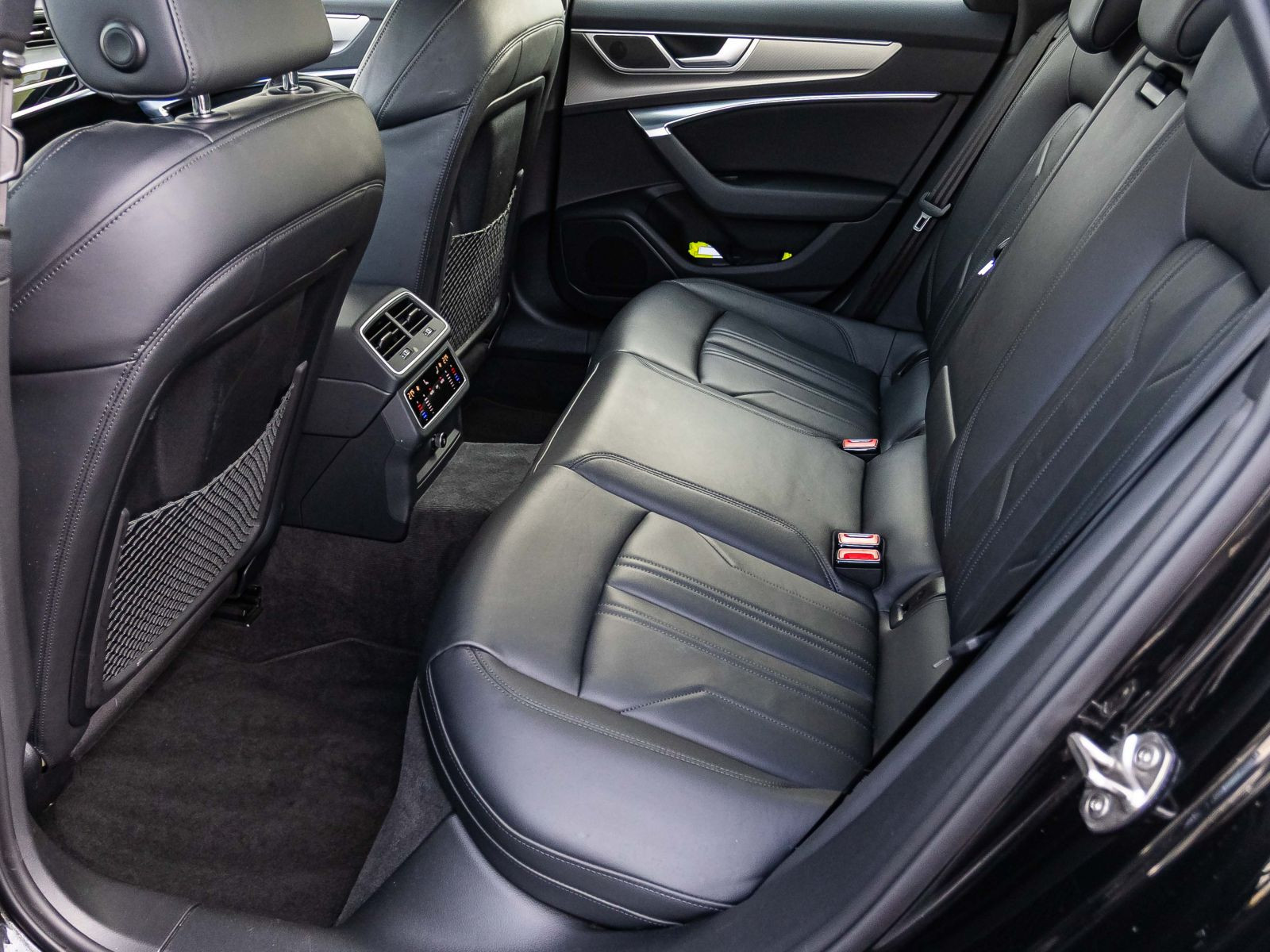 Audi A6 Avant Sport 40TDI Stronic LED HUD AHK ACC