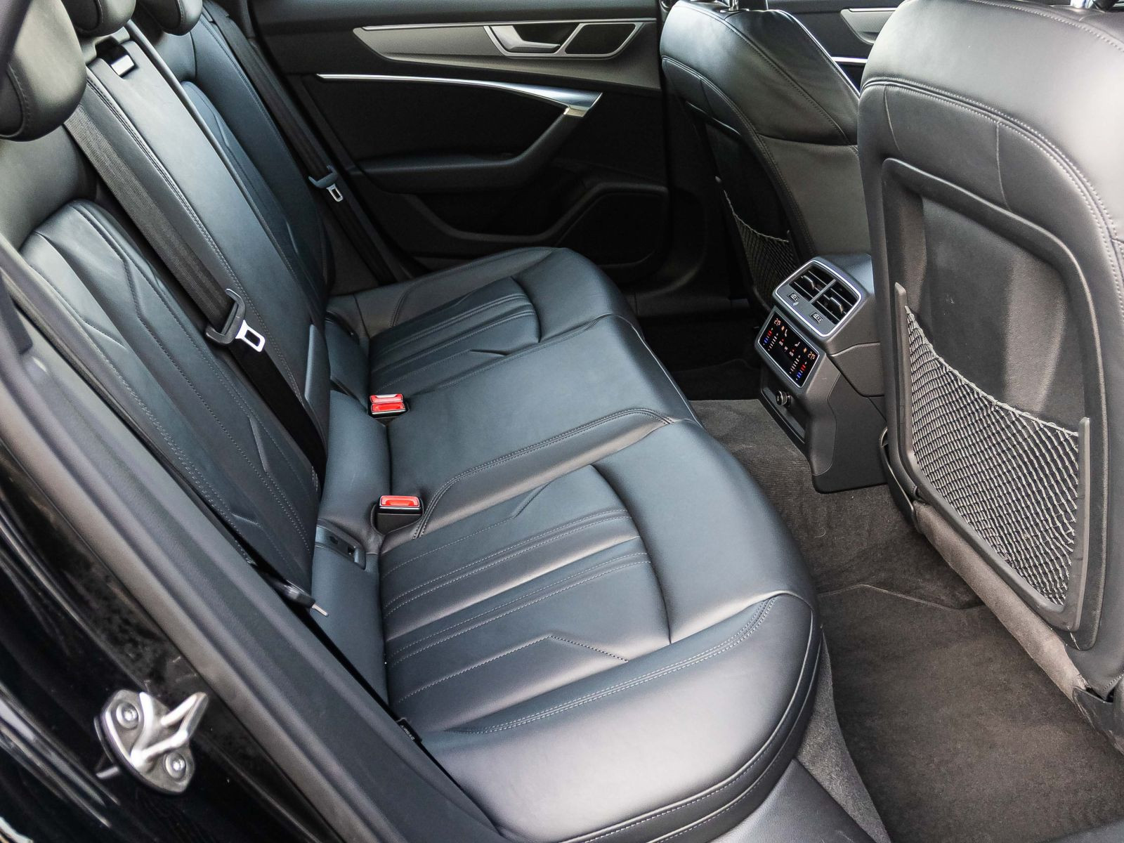 Audi A6 Avant Sport 40TDI Stronic LED HUD AHK ACC