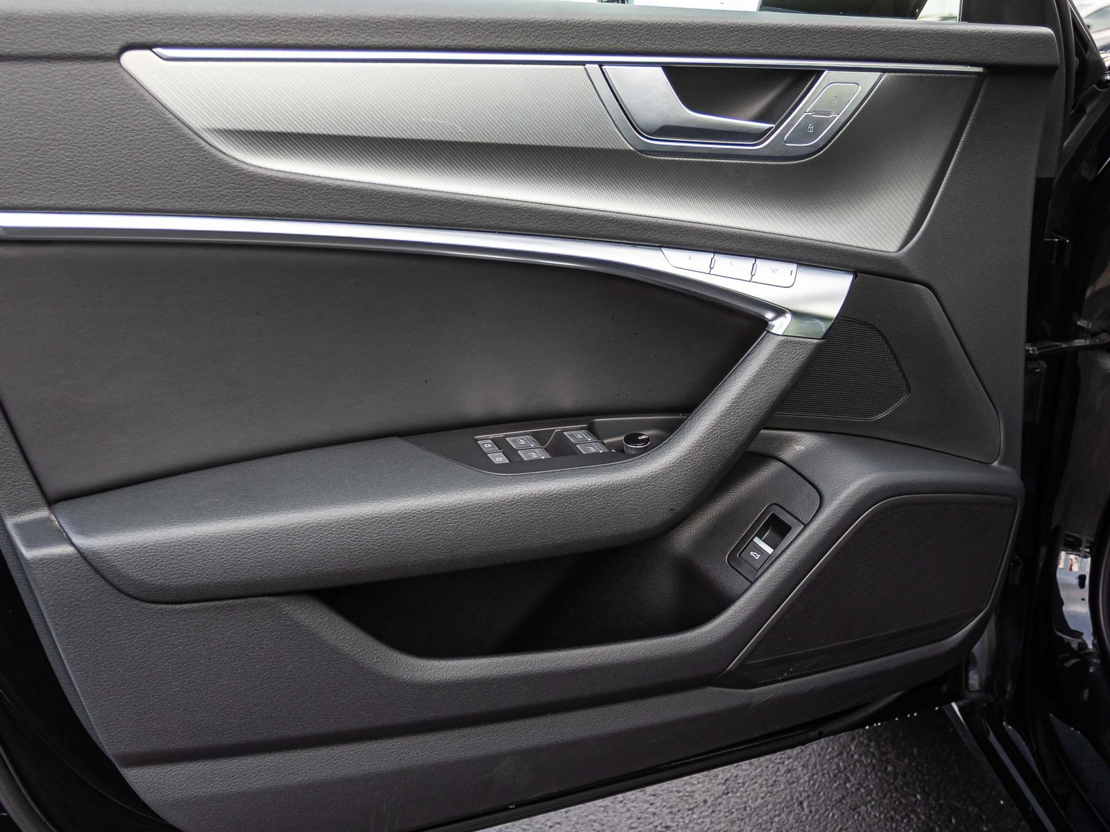 Audi A6 Avant Sport 40TDI Stronic LED HUD AHK ACC