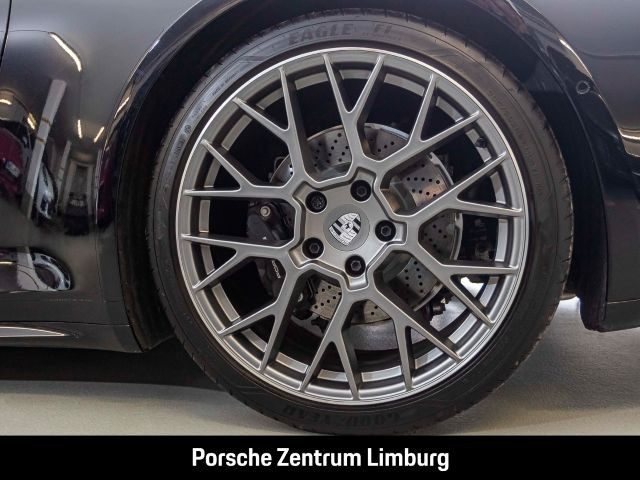 Porsche 992 911 Carrera Cabriolet Clubleder Sportabgas