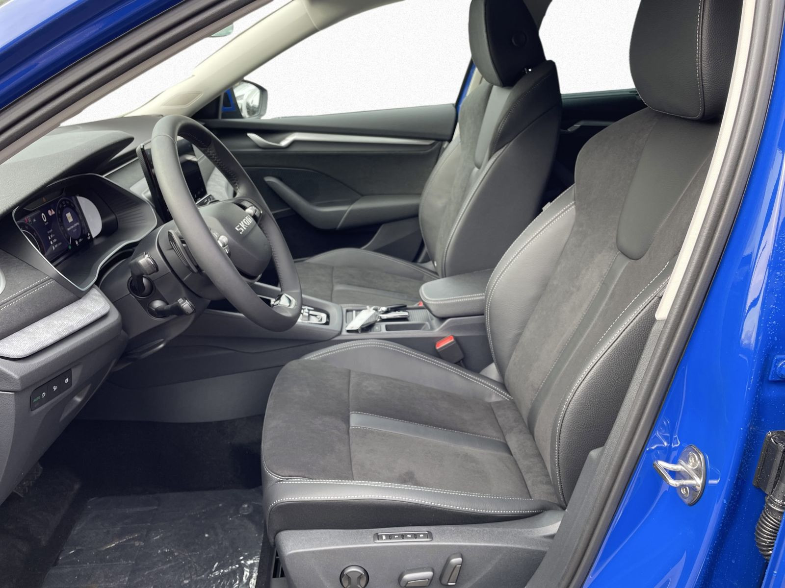 Skoda Octavia Combi Selection 1,5 TSI mHEV 110 kW 7-Gang-DSG