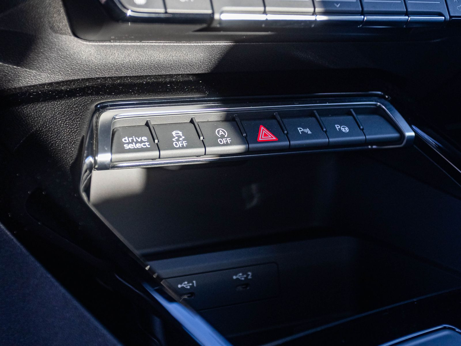 Audi RS 3 Limousine Stronic Navi LED HuD Panorama ACC