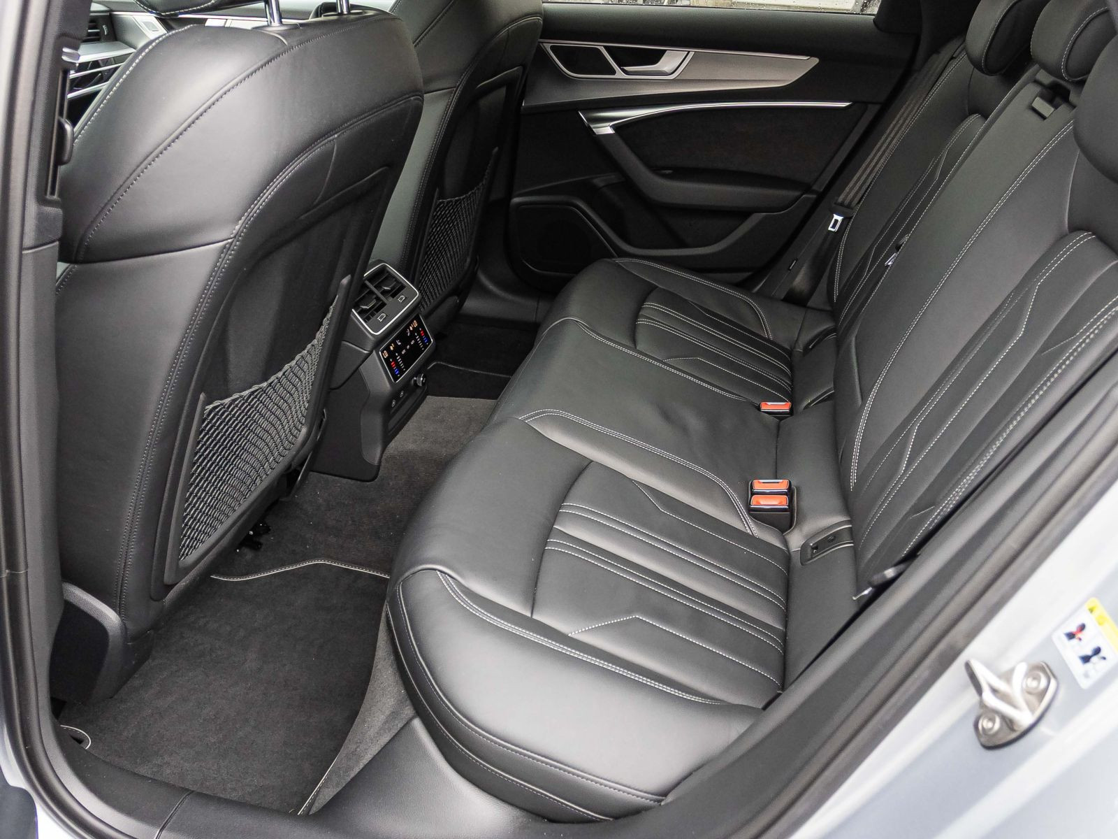 Audi A6 Avant S line 55TFSI qu Navi LED HuD Panorama ACC