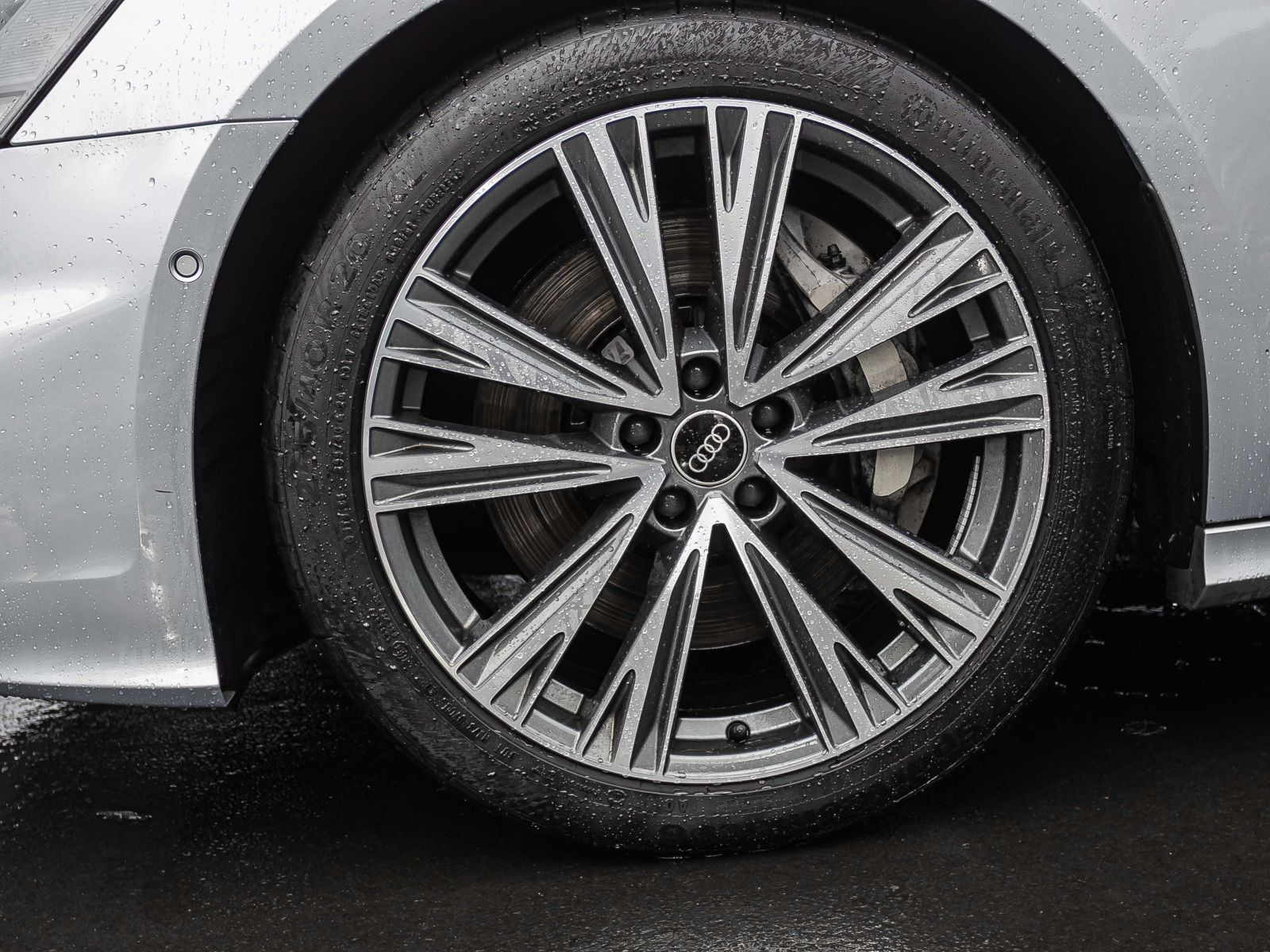 Audi A6 Avant S line 55TFSI qu Navi LED HuD Panorama ACC