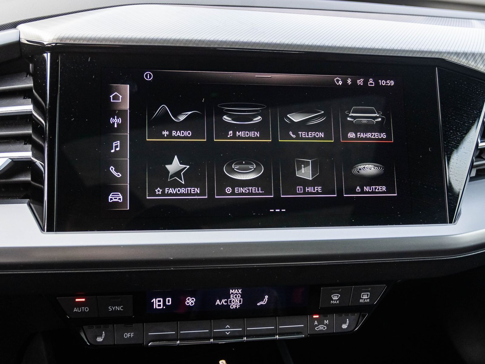 Audi Q4 e-tron 40 LED Panorama Standklima EPH DAB