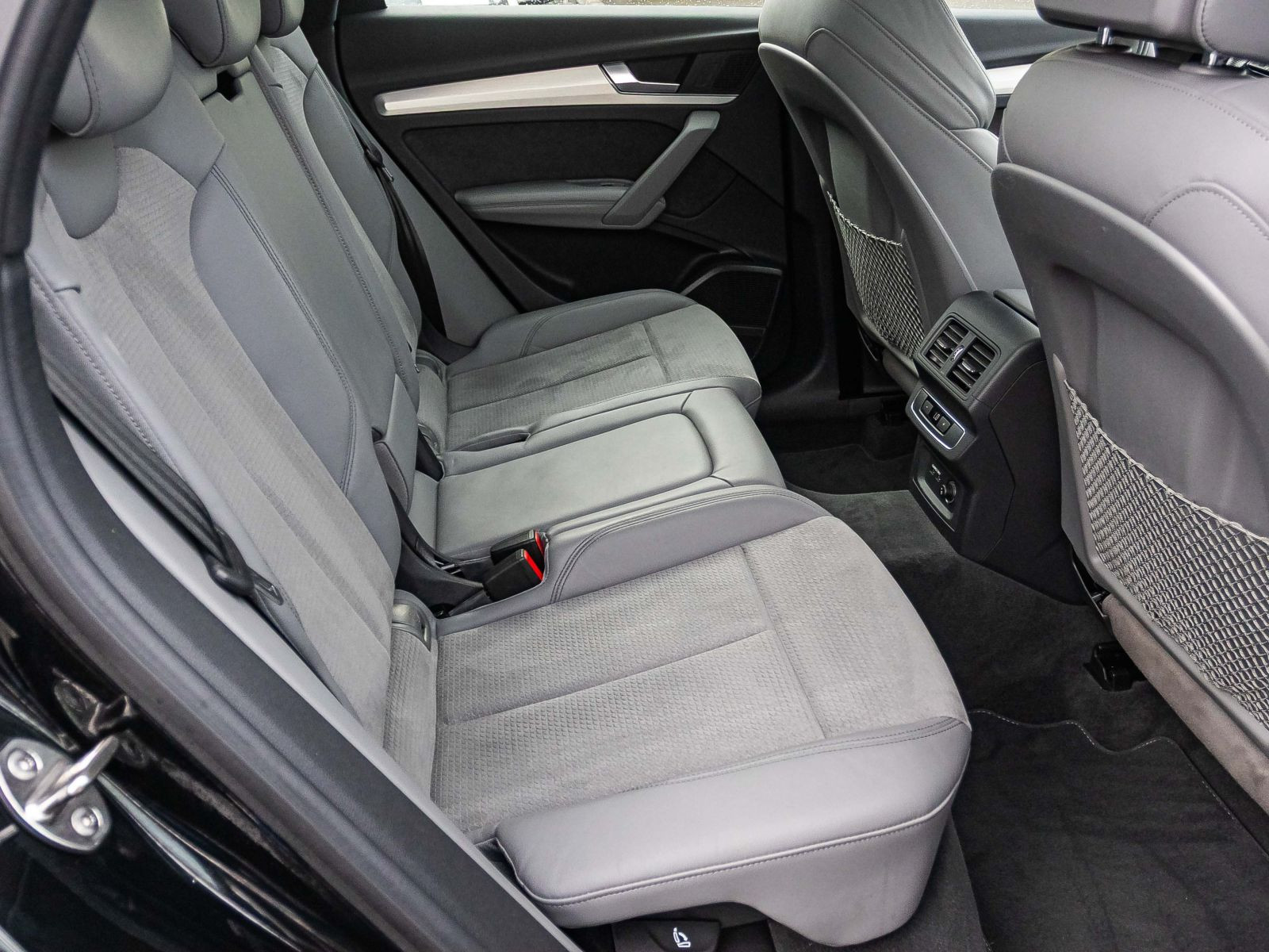 Audi Q5 S line 40TDI qu Stronic Navi LED Panorama ACC