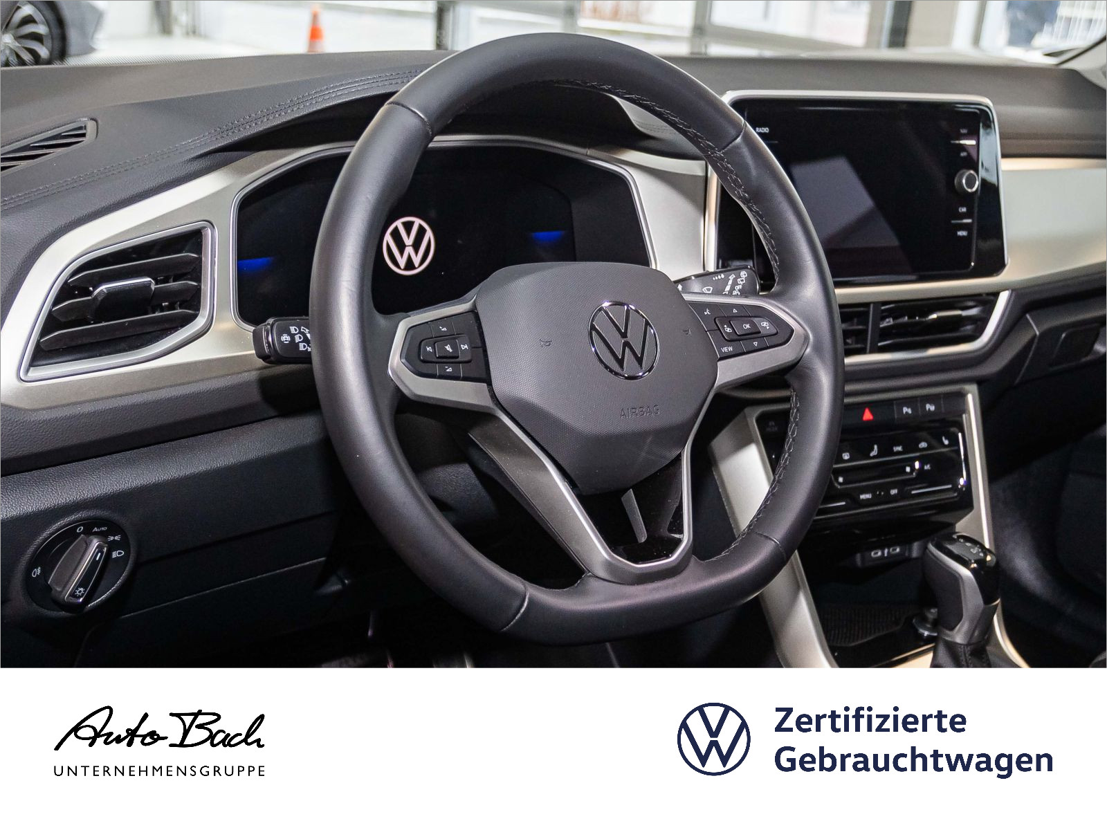 Volkswagen T-Roc 1.5 TSI MOVE DSG Navi LED CarPlay EPH DAB