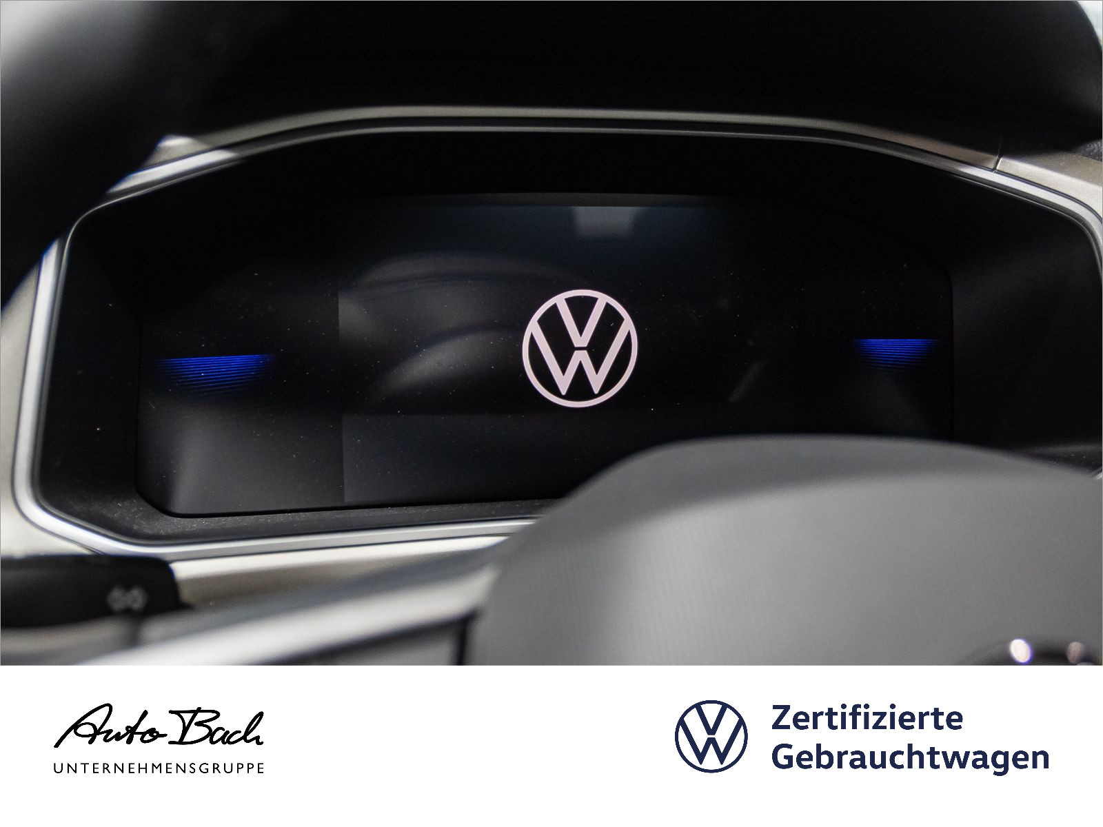 Volkswagen T-Roc 1.5 TSI MOVE DSG Navi LED CarPlay EPH DAB