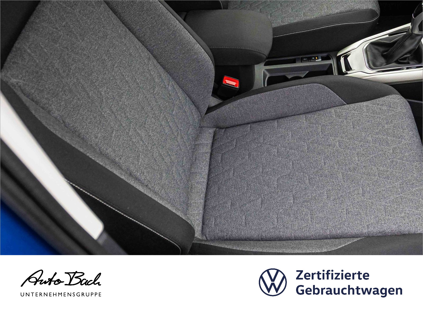 Volkswagen T-Roc 1.5 TSI MOVE DSG Navi LED CarPlay EPH DAB