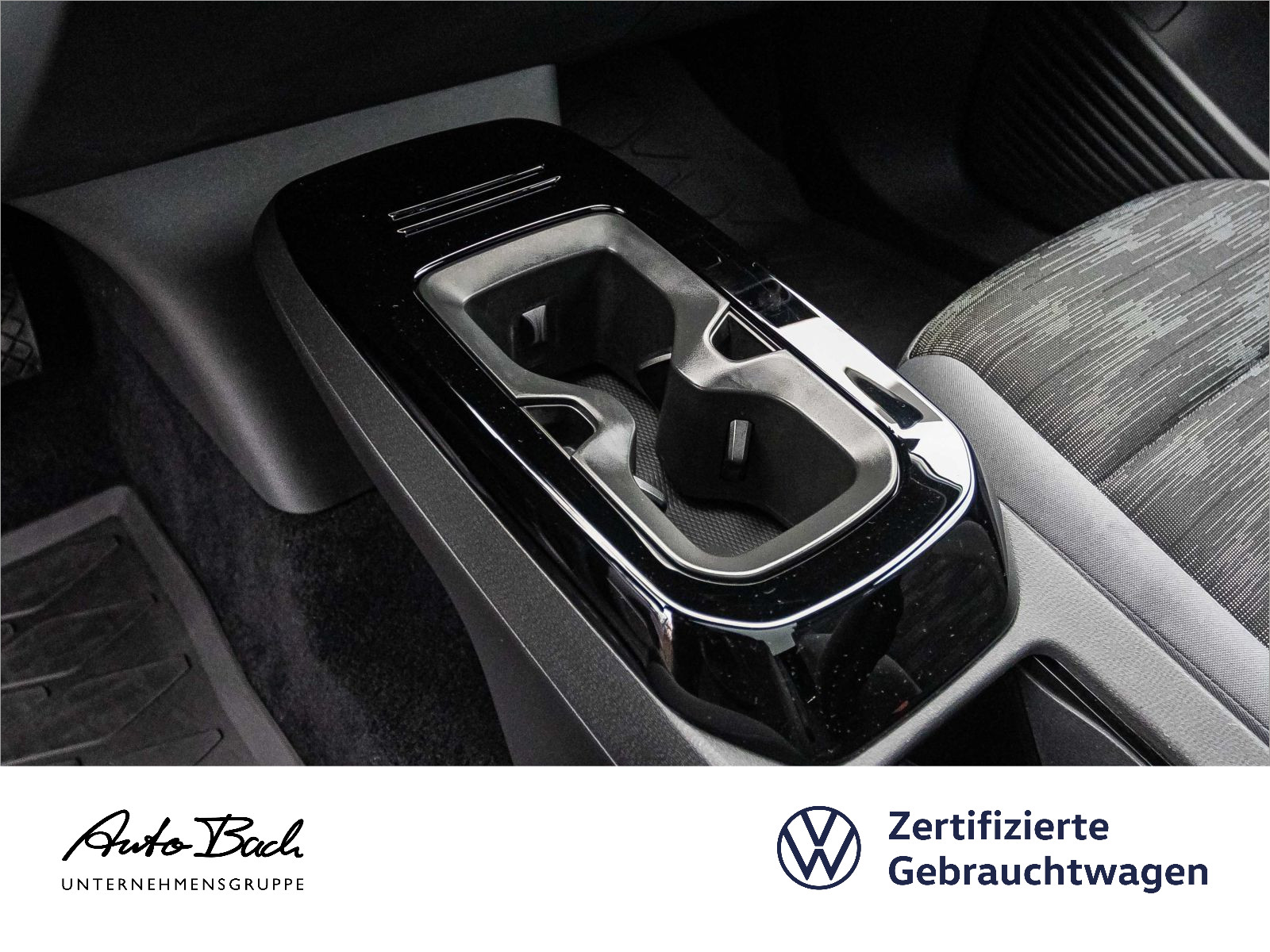 Volkswagen ID.4 Pure Performance Navi LED Standhzg Panorama