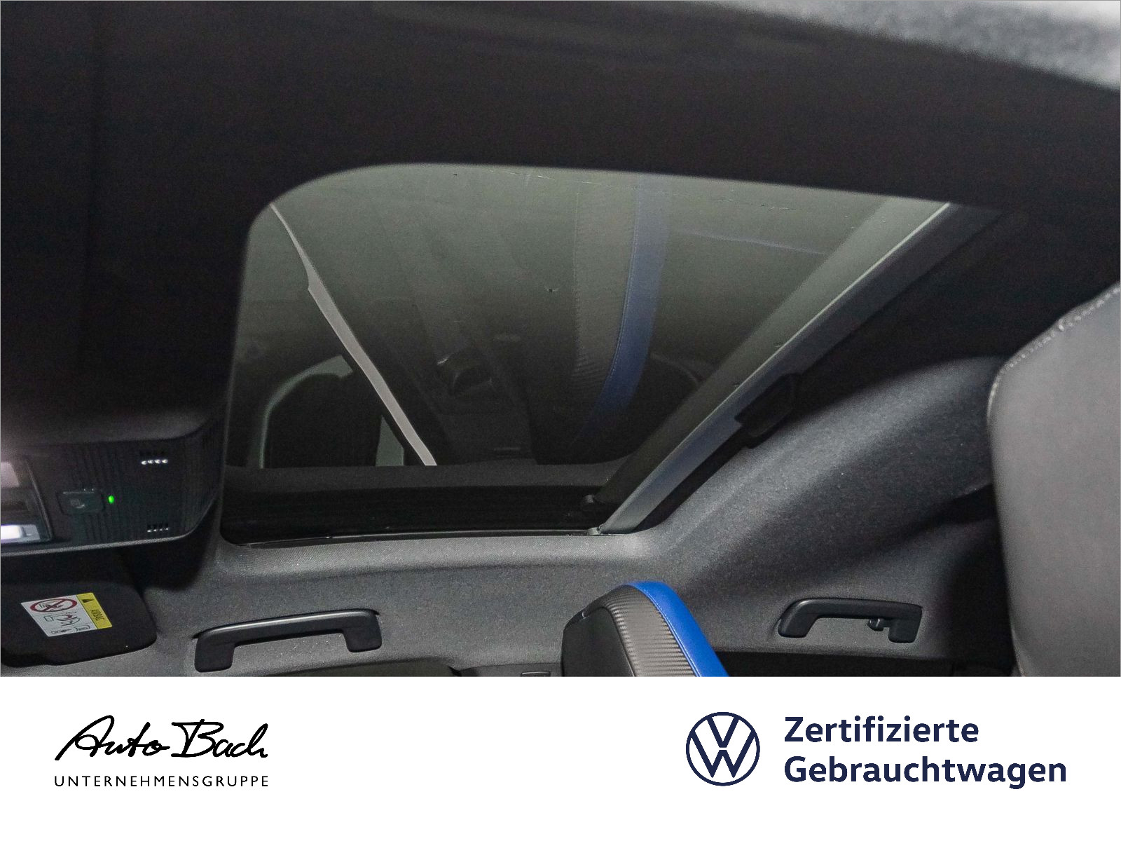 Volkswagen Golf VIII R 2.0 TSI DSG 20 Years, Panoramadach, Leder, LED-Matrix, Navi, Harman Kardon