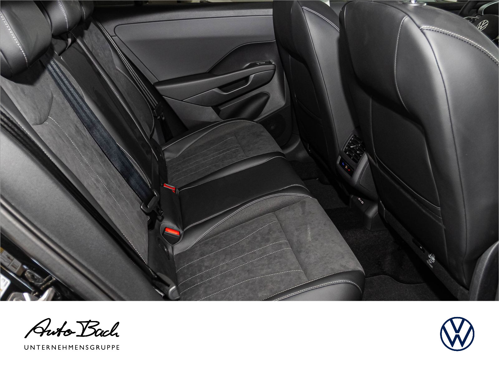 Volkswagen T-Roc Style 1.5 l eTSI OPF 110 kW (150 P S) 7-Gang-Doppelkupplungsgetriebe DSG