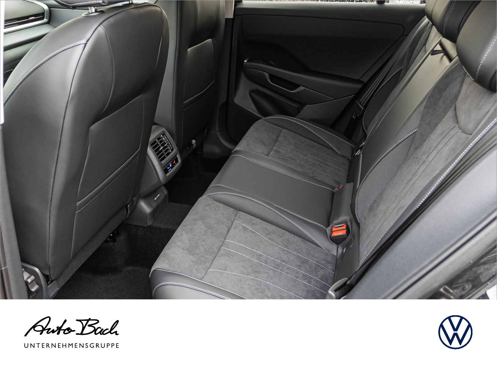 Volkswagen T-Roc Style 1.5 l eTSI OPF 110 kW (150 P S) 7-Gang-Doppelkupplungsgetriebe DSG