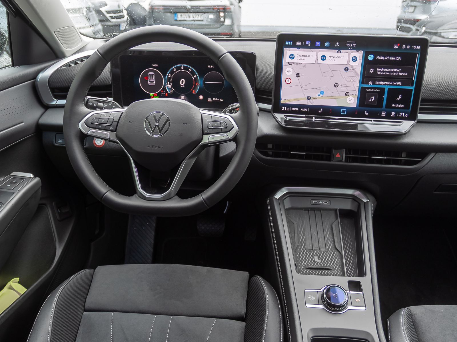Volkswagen T-Roc 1.5 eTSI DSG Style, Navi, LED-Matrix, Area View inkl. Rückfahrkamera, App-Connect
