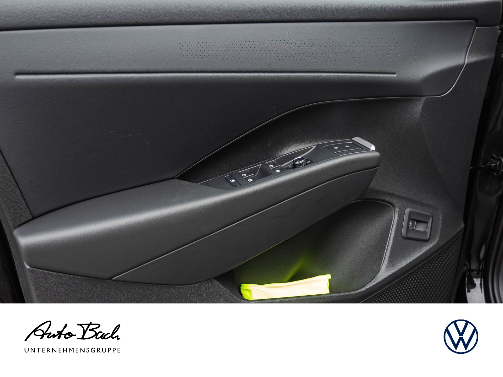 Volkswagen T-Roc Style 1.5 l eTSI OPF 110 kW (150 P S) 7-Gang-Doppelkupplungsgetriebe DSG