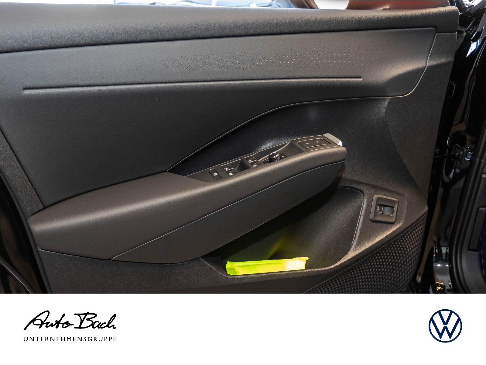 Volkswagen T-Roc Style 1.5 l eTSI OPF 110 kW (150 P S) 7-Gang-Doppelkupplungsgetriebe DSG