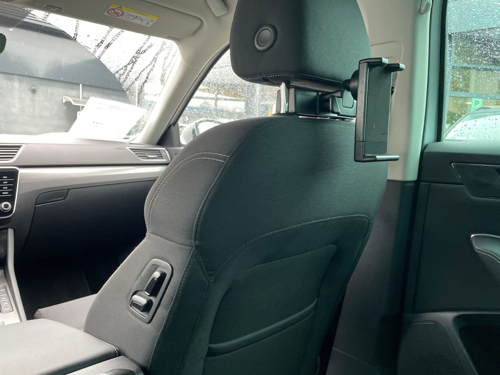 Skoda Superb Combi Style 2.0 TDI DSG Navi LED EPH AHK