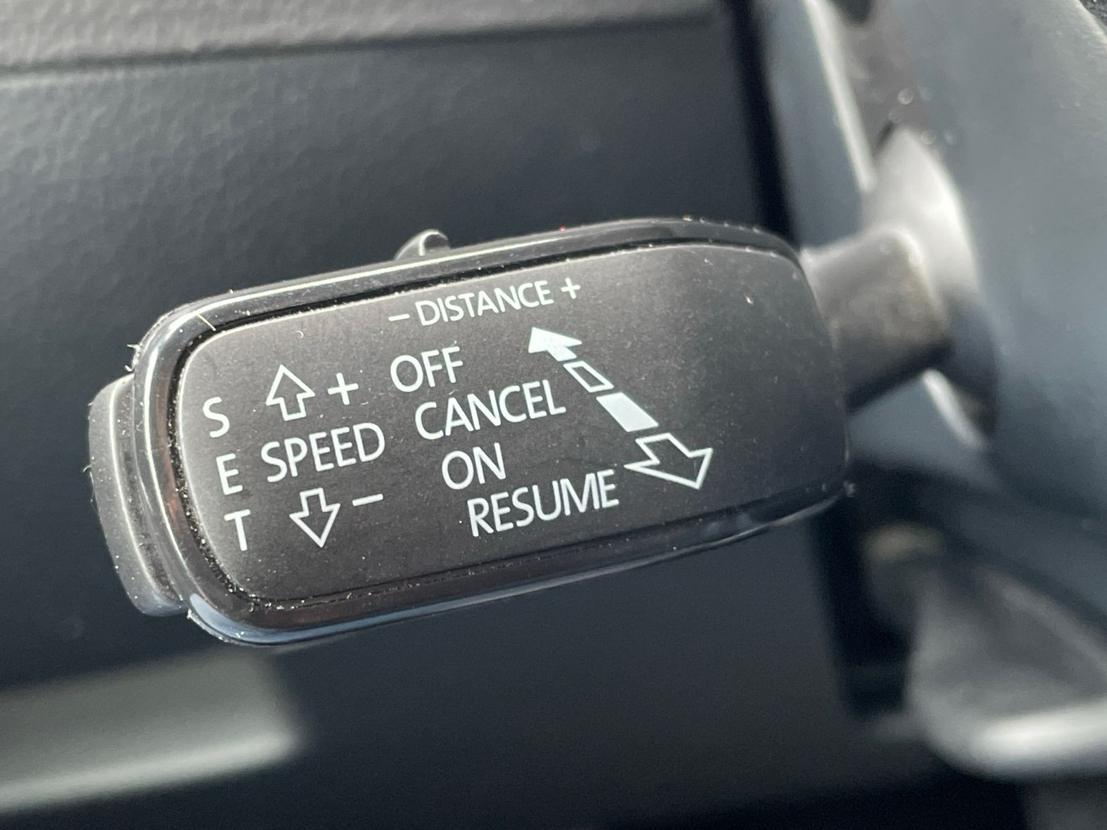 Skoda Superb Combi Style 2.0 TDI DSG Navi LED EPH AHK