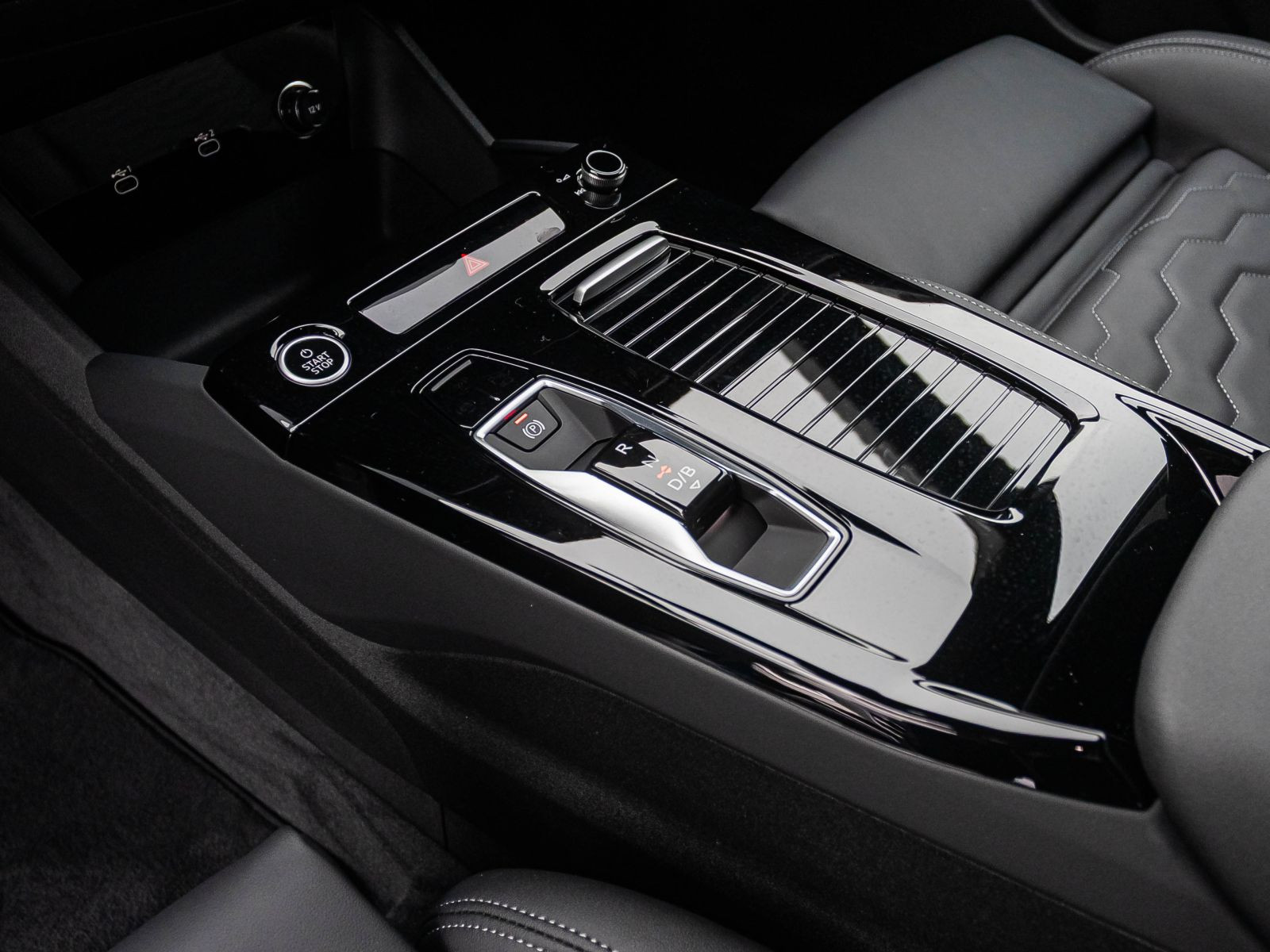 Audi A6 Sportback e-tron S line Navi LED HuD ACC AHK