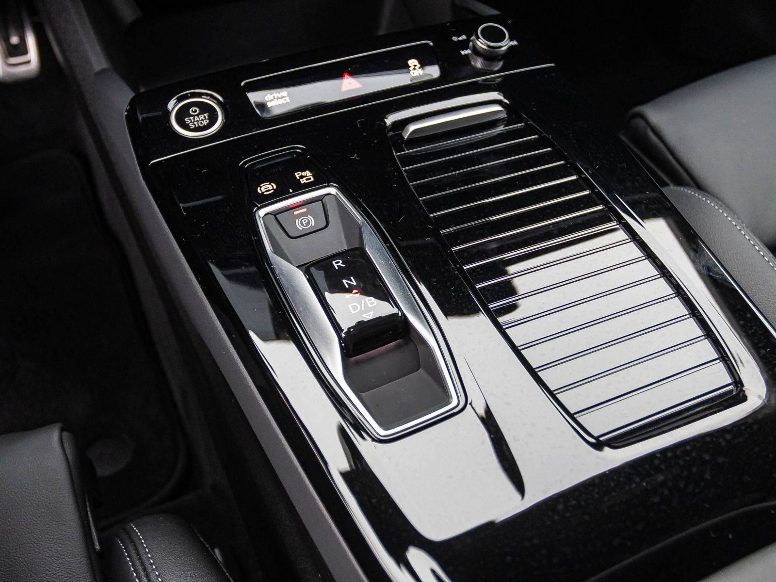 Audi A6 Sportback e-tron S line Navi LED HuD ACC AHK