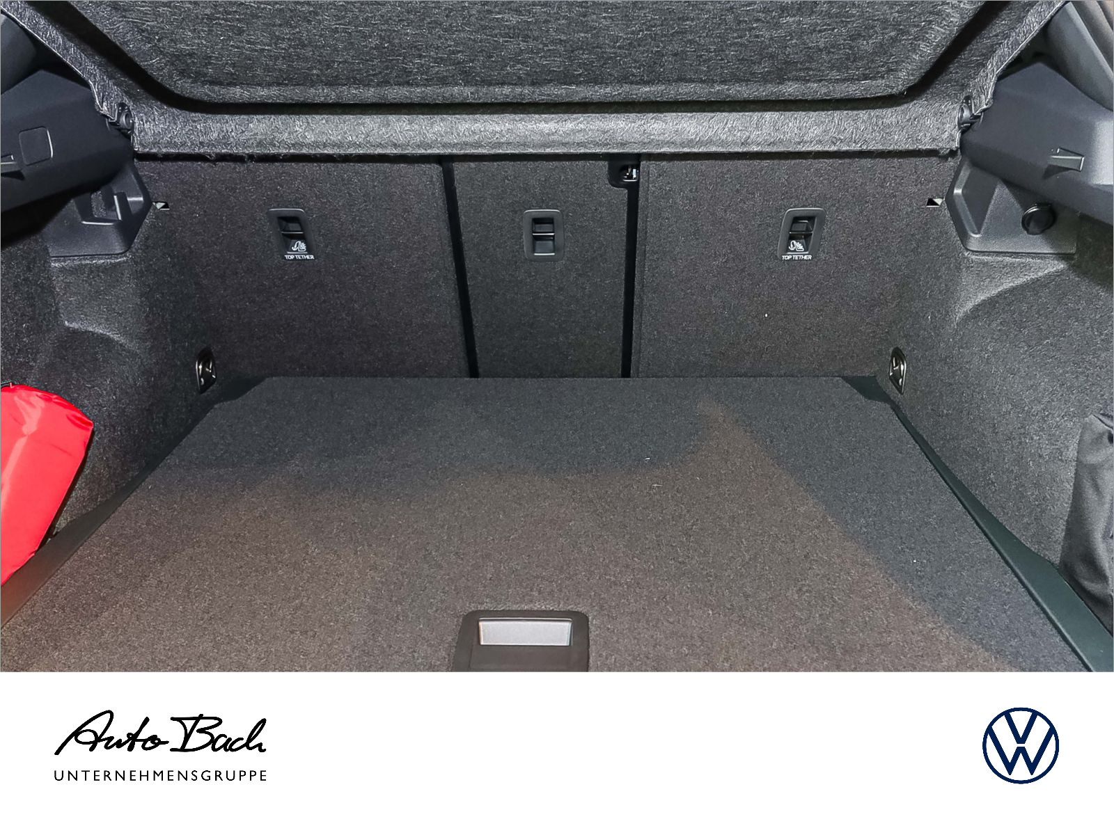 Volkswagen T-Roc R-Line 1.5 l eTSI OPF 110 kW (150 PS) 7-Gang-Doppelkupplungsgetriebe DSG