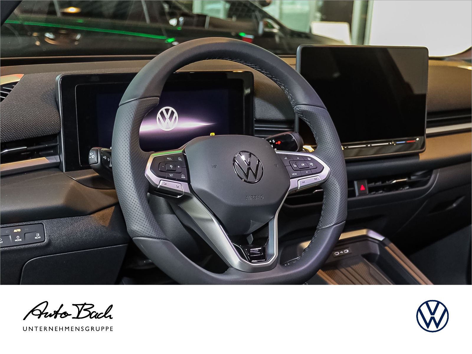 Volkswagen T-Roc R-Line 1.5 l eTSI OPF 110 kW (150 PS) 7-Gang-Doppelkupplungsgetriebe DSG