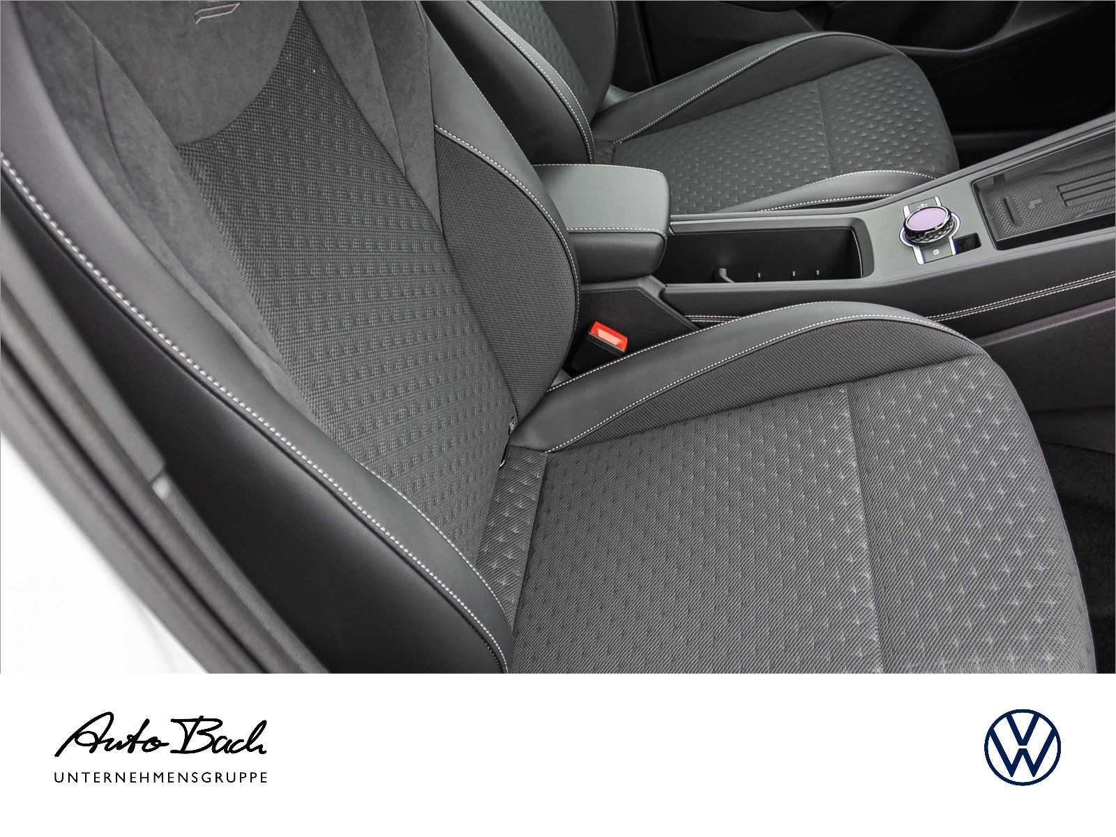 Volkswagen T-Roc R-Line 1.5 l eTSI OPF 110 kW (150 PS) 7-Gang-Doppelkupplungsgetriebe DSG