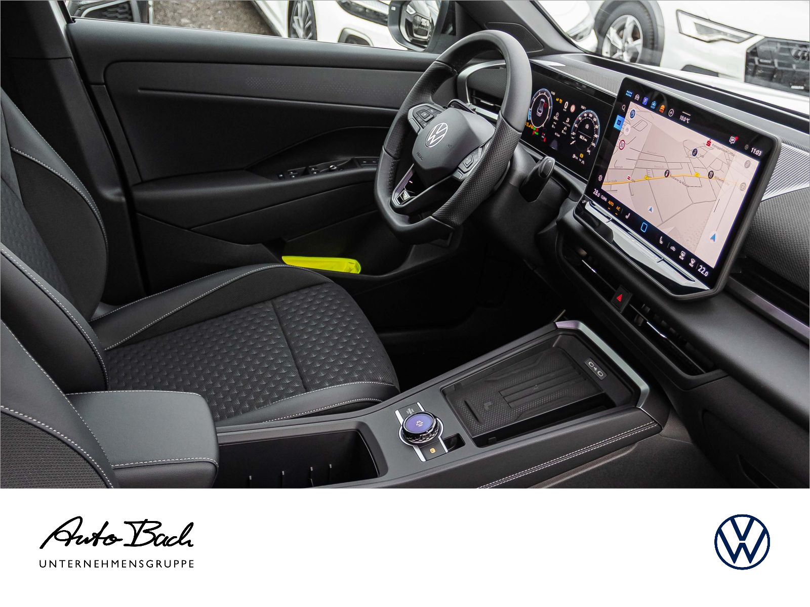 Volkswagen T-Roc R-Line 1.5 l eTSI OPF 110 kW (150 PS) 7-Gang-Doppelkupplungsgetriebe DSG