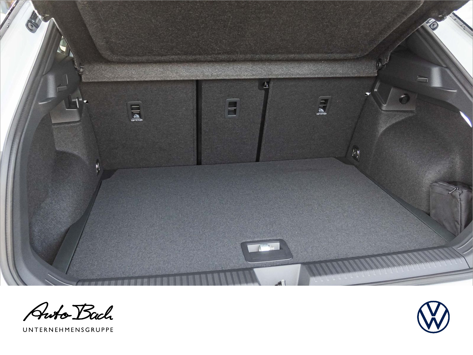 Volkswagen T-Roc R-Line 1.5 l eTSI OPF 110 kW (150 PS) 7-Gang-Doppelkupplungsgetriebe DSG