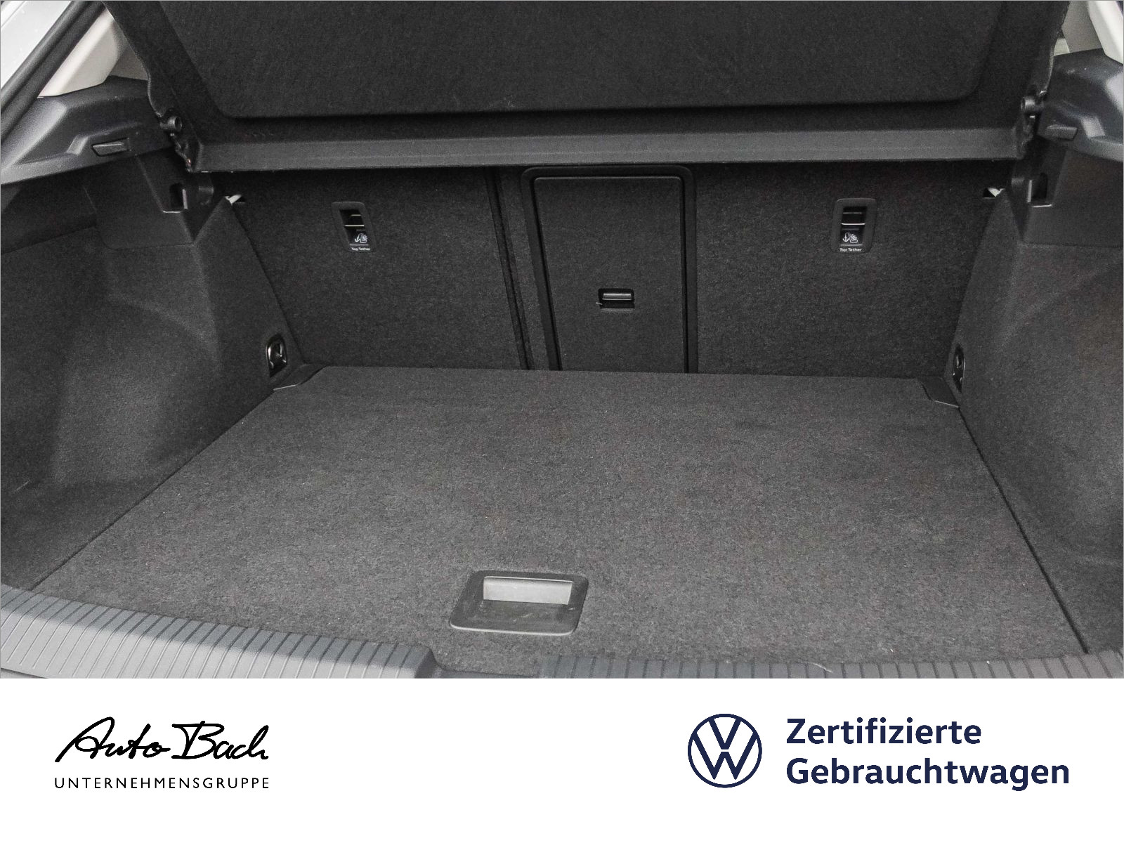 Volkswagen T-Roc 1.5 TSI Style Navi LED ACC CarPlay AHK