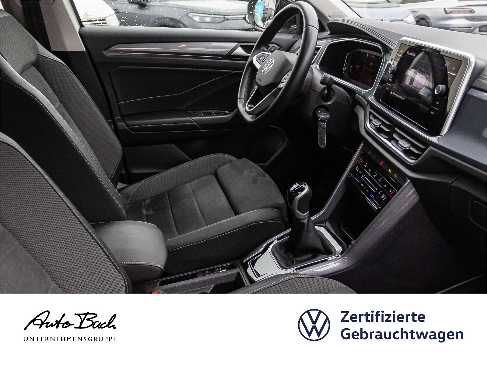 Volkswagen T-Roc 1.5 TSI Style Navi LED ACC CarPlay AHK