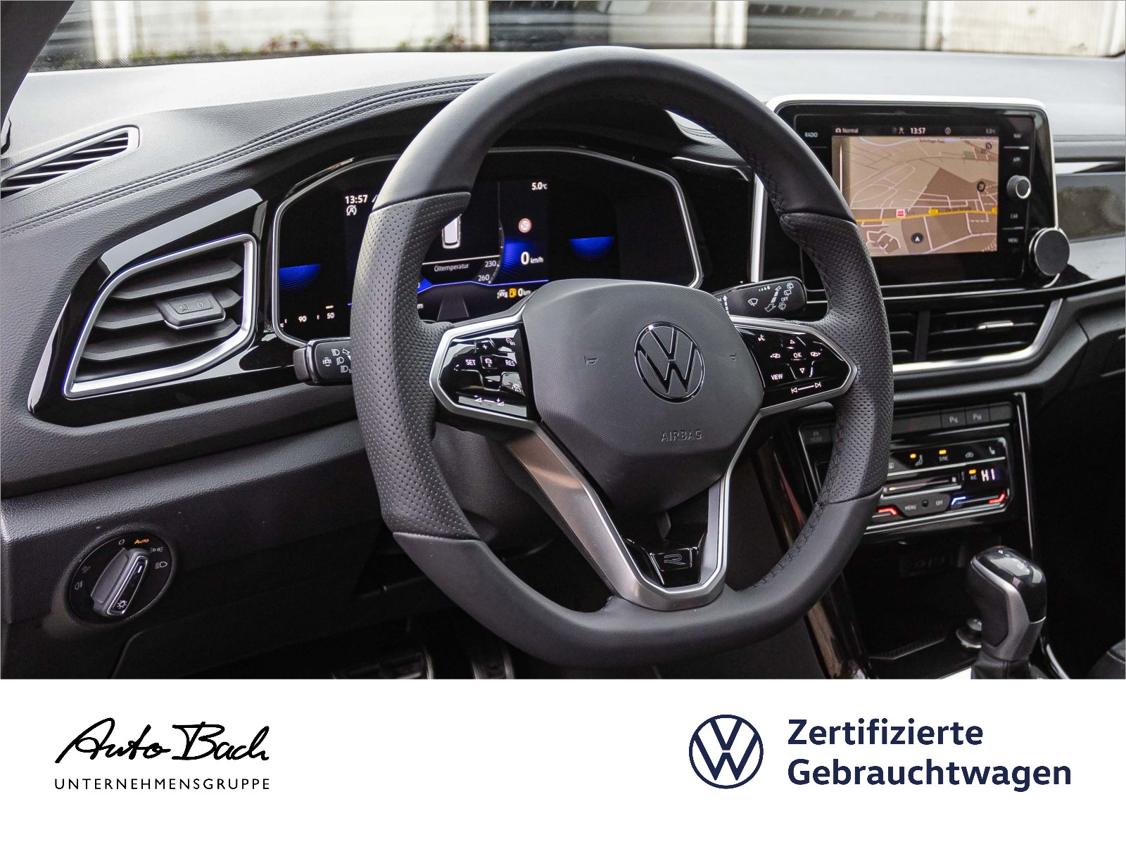 Volkswagen T-Roc 1.5TSI R-Line DSG Navi LED ACC CarPlay AHK