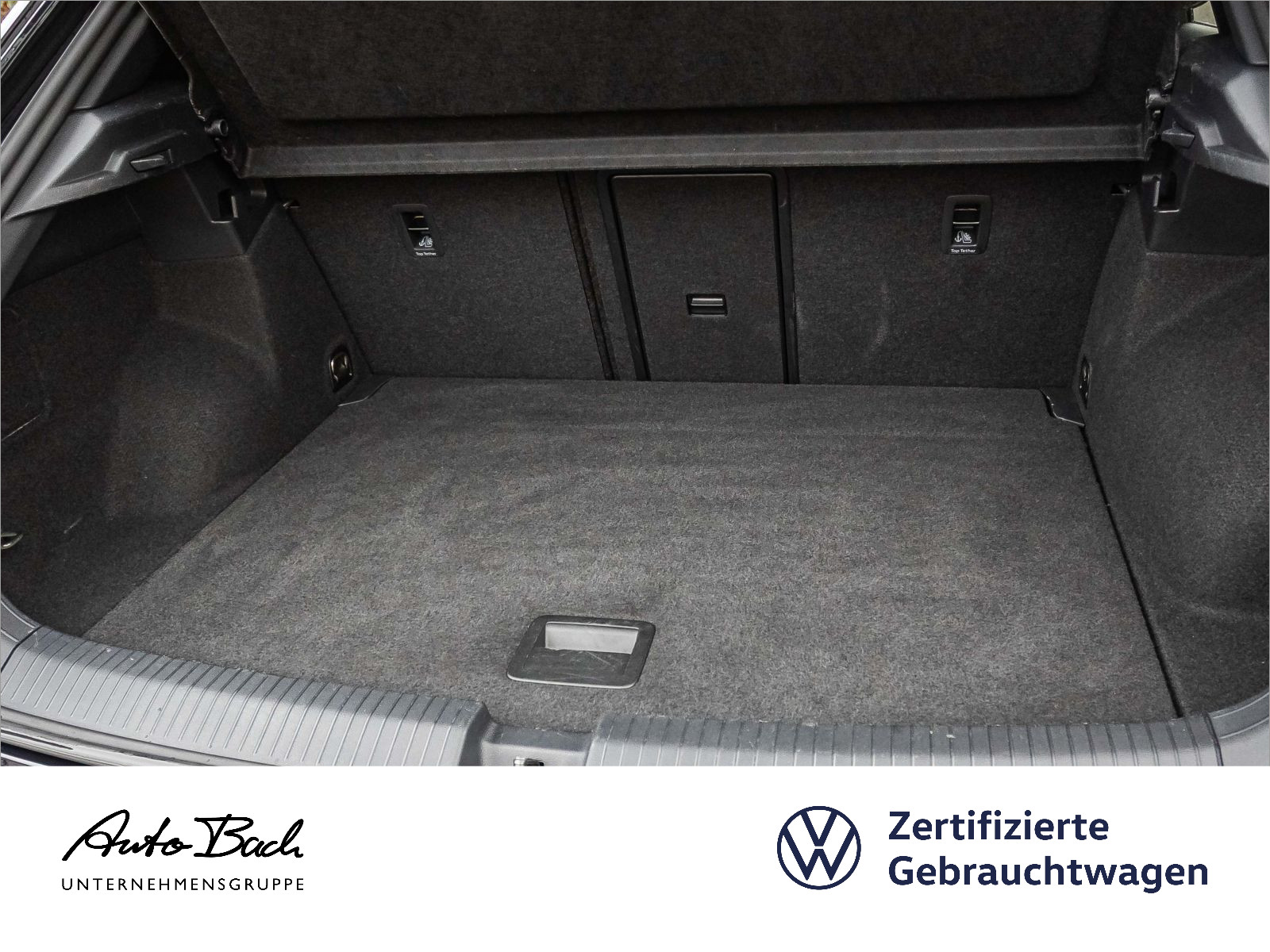 Volkswagen T-Roc 1.5TSI R-Line DSG Navi LED ACC CarPlay AHK