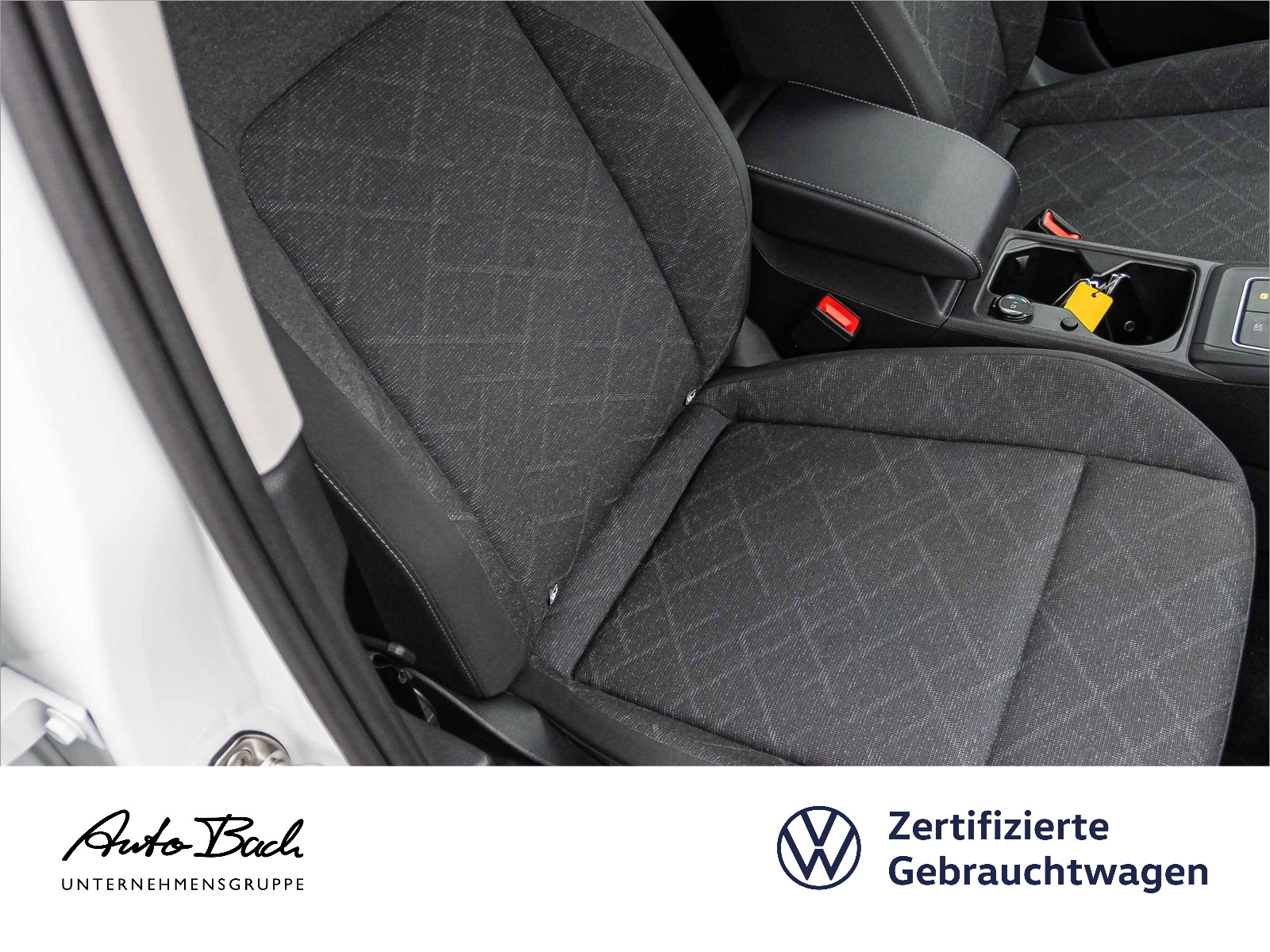 Volkswagen Golf VIII 1.5 TSI Life, Navi, LED, Rückfahrkamera, App-Connect, Klima