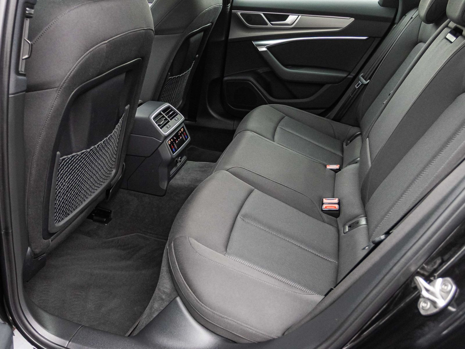 Audi A6 Avant S line 40TDI qu. S tronic  Navi ACC Panorama