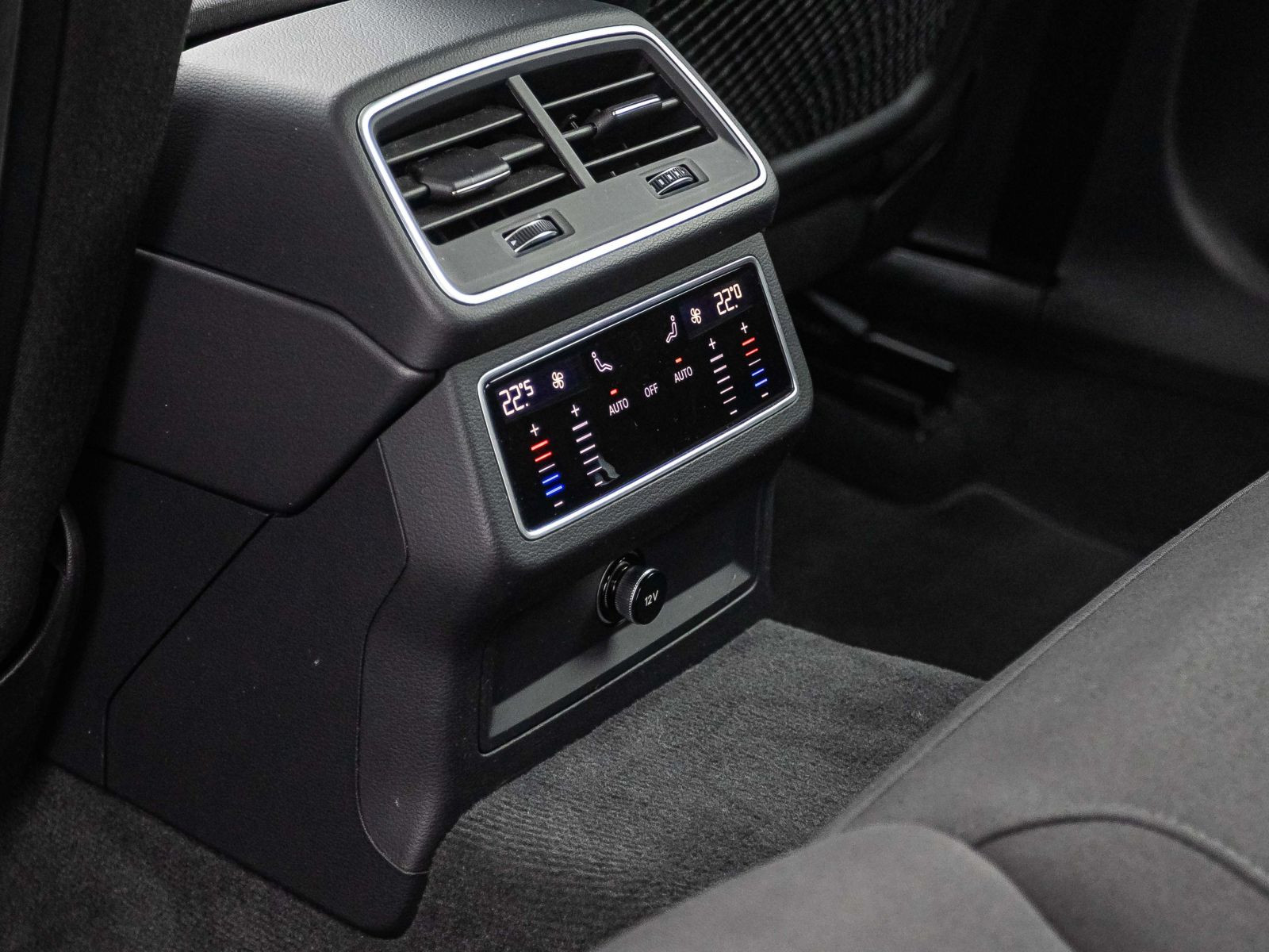 Audi A6 Avant S line 40TDI qu. S tronic  Navi ACC Panorama