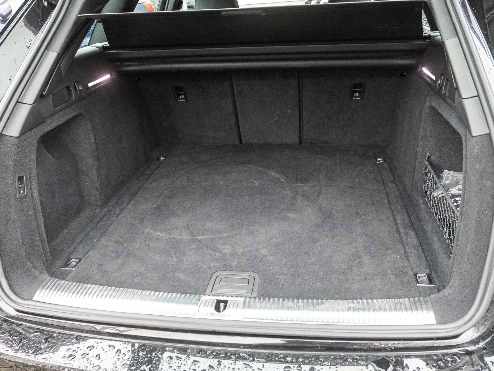 Audi A4 Avant Advanced 35TFSI Stronic Navi LED ACC AHK