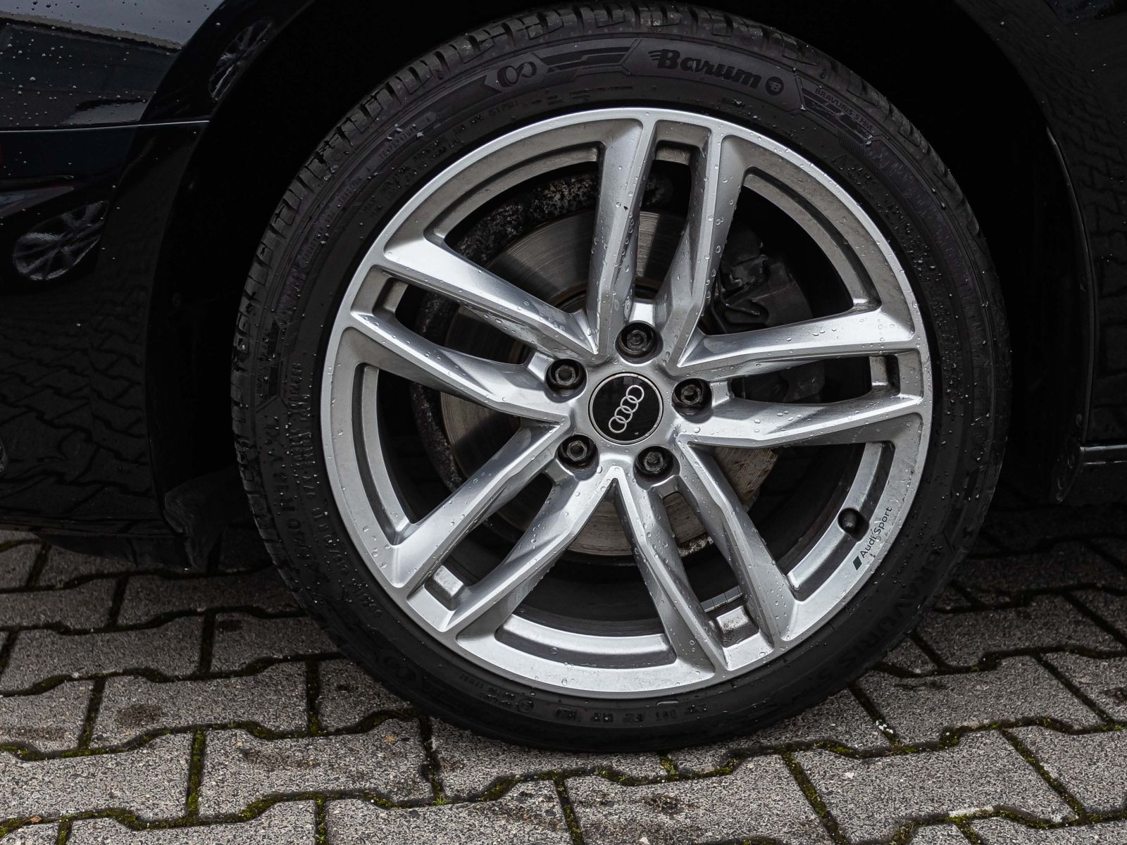 Audi A4 Avant Advanced 35TFSI Stronic Navi LED ACC AHK