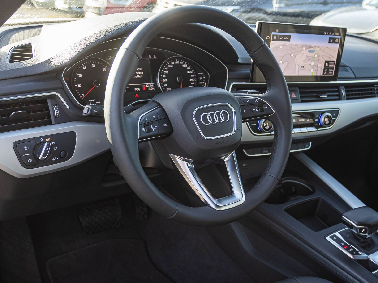 Audi A4 Avant S line 35TFSI Stronic Navi LED ACC AHK