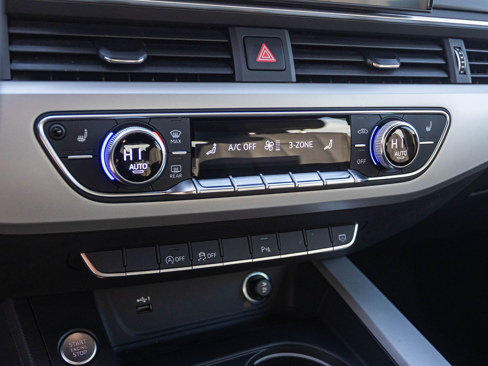 Audi A4 Avant S line 35TFSI Stronic Navi LED ACC AHK