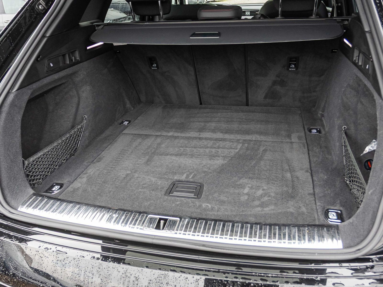 Audi Q8 e-tron S line 55 Navi LED HuD Panorama ACC