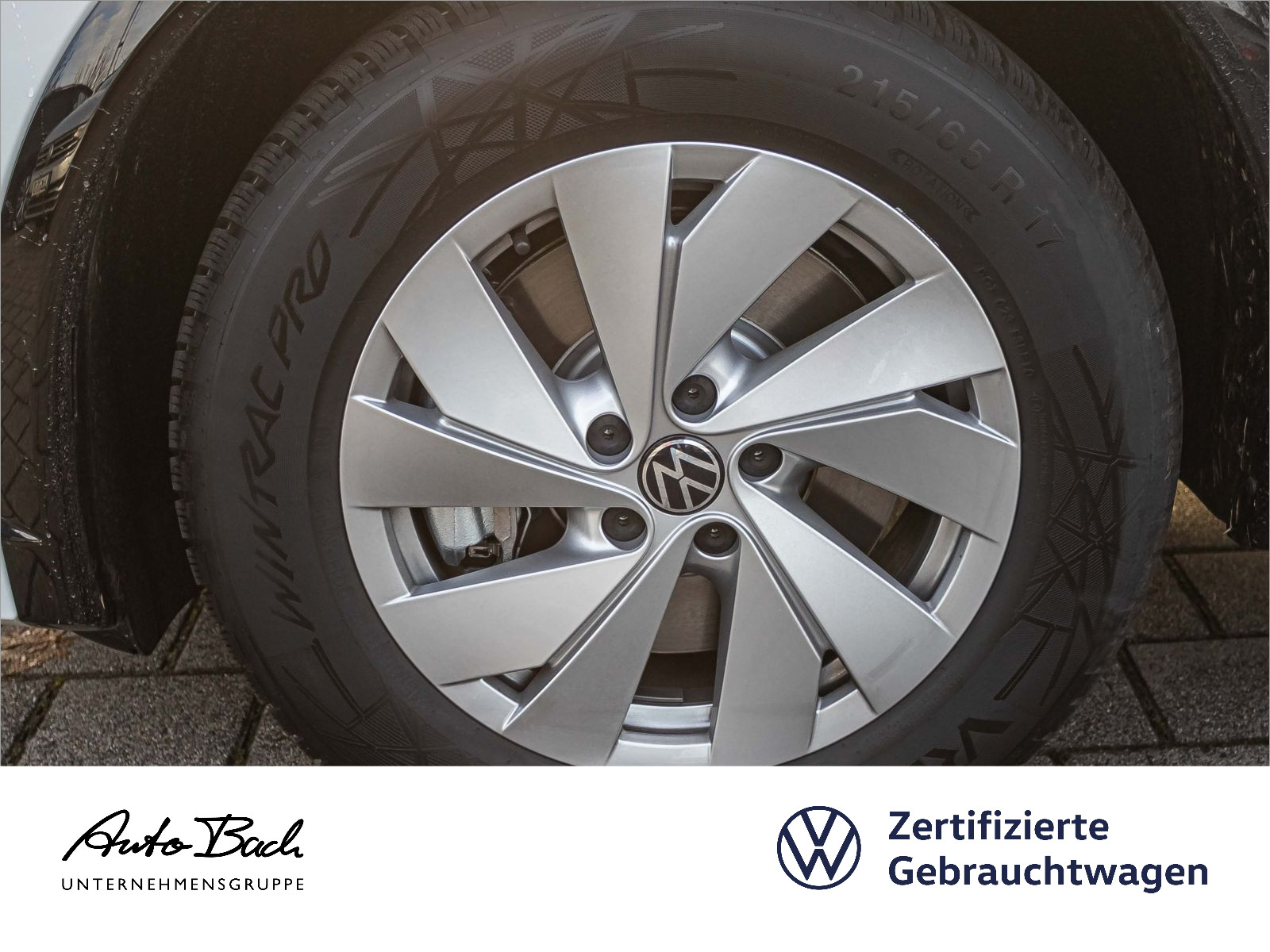 Volkswagen Tiguan 2.0TDI R-Line DSG Navi LED HuD CarPlay AHK