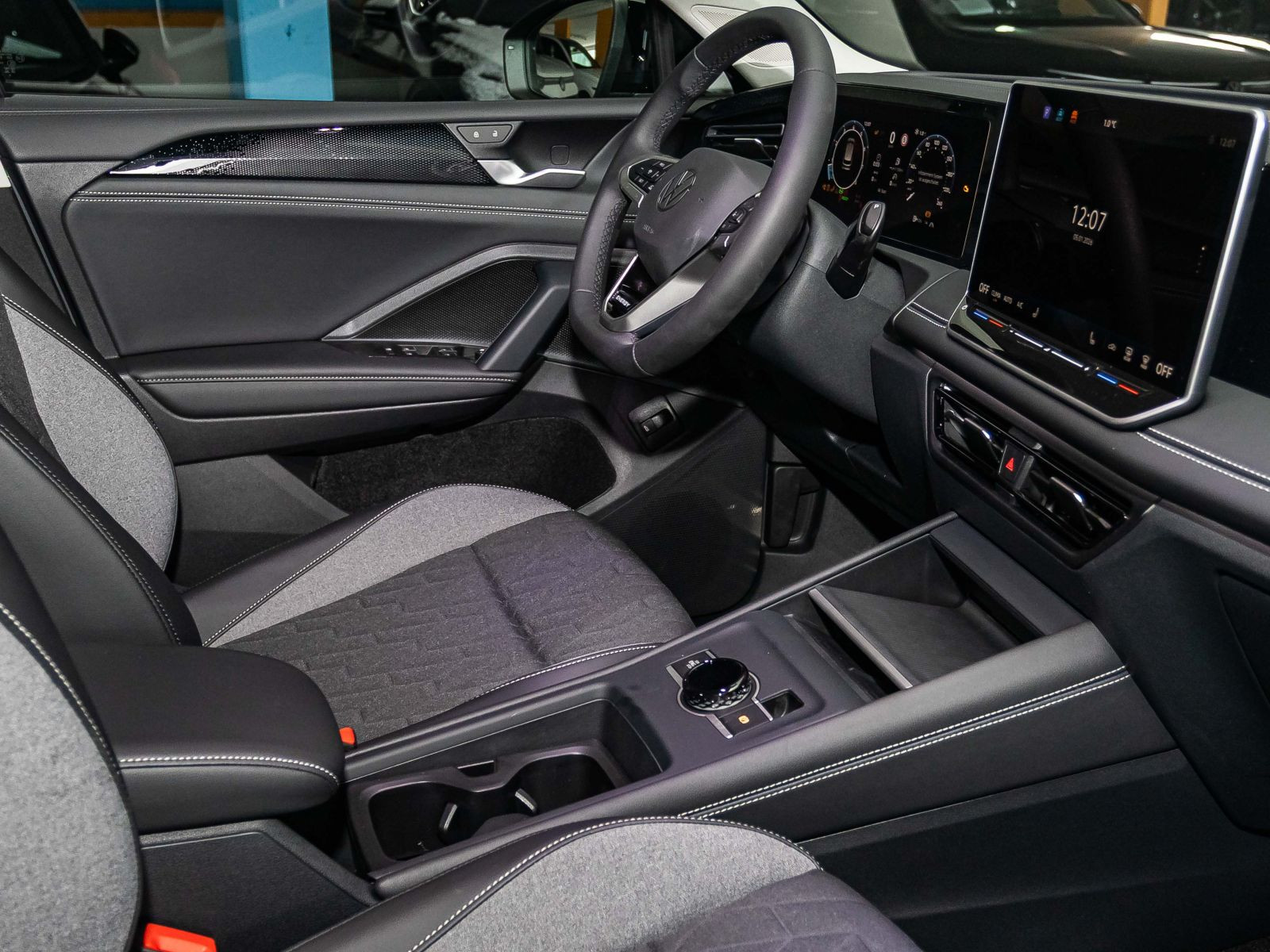 Volkswagen Tiguan Energie 1.5eTSI DSG Navi LED ACC EPH CarPlay