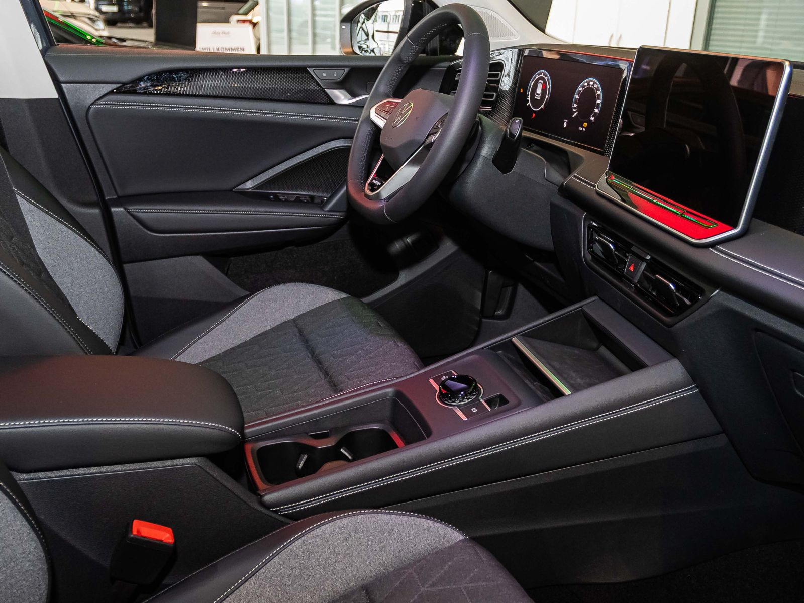 Volkswagen Tiguan Energy 1.5 eTSI DSG Navi LED ACC CarPlay