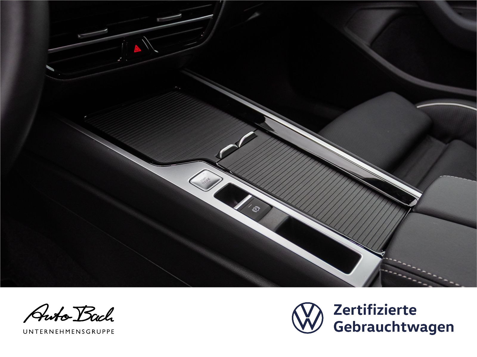 Volkswagen Passat Var. Elegance 1.5 eHybrid DSG Navi LED HuD Panorama AHK