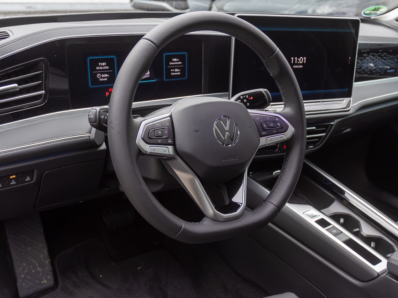 Volkswagen Passat Variant Elegance 1.5 eHybrid DSG Navi Matrix HuD Panorama AHK