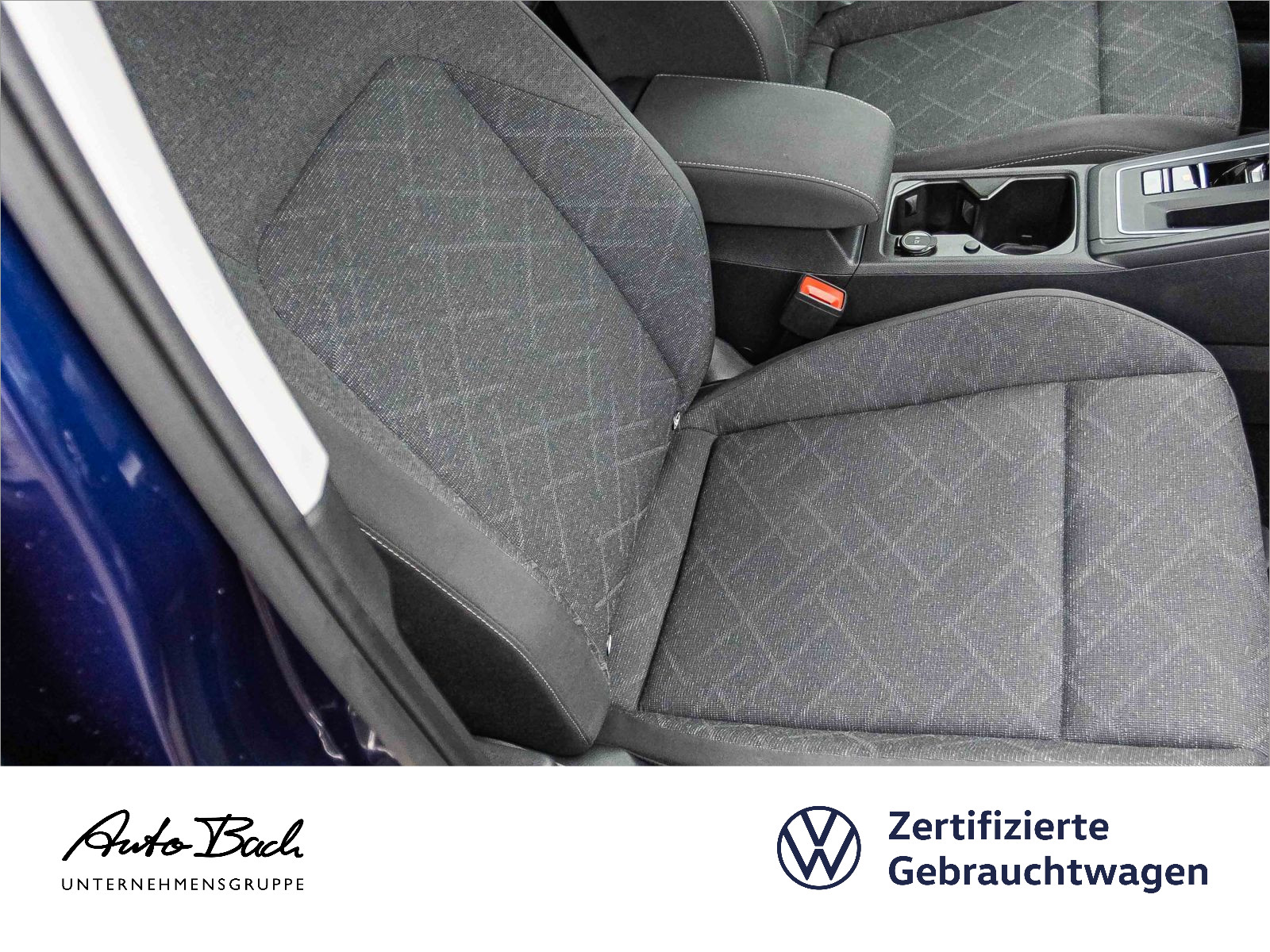 Volkswagen Golf VIII 2.0TDI Life DSG Navi LED ACC EPH CarPlay