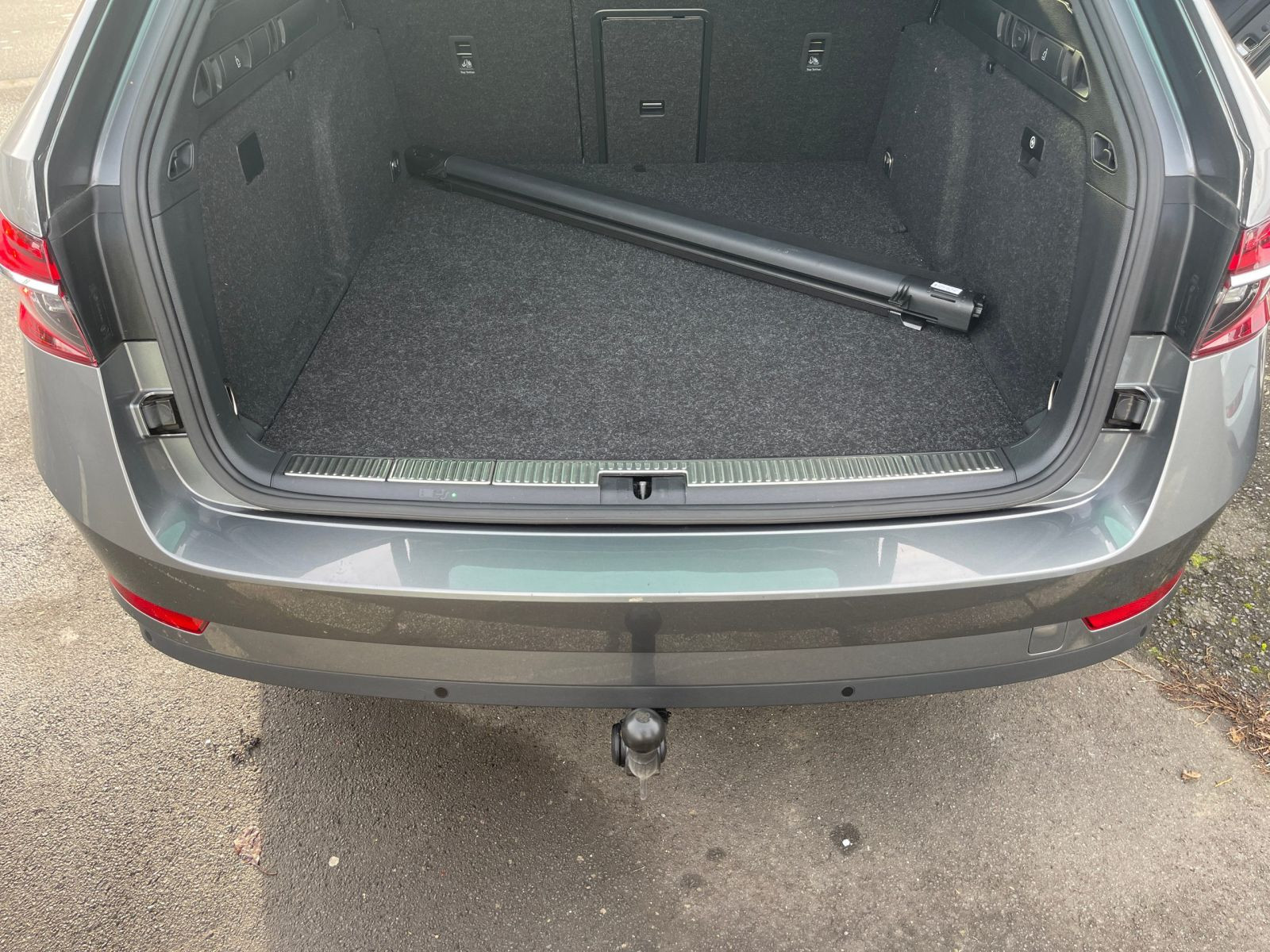 Skoda Superb Combi Style iV 1.4 TSI Navi LED AHK Standheizung