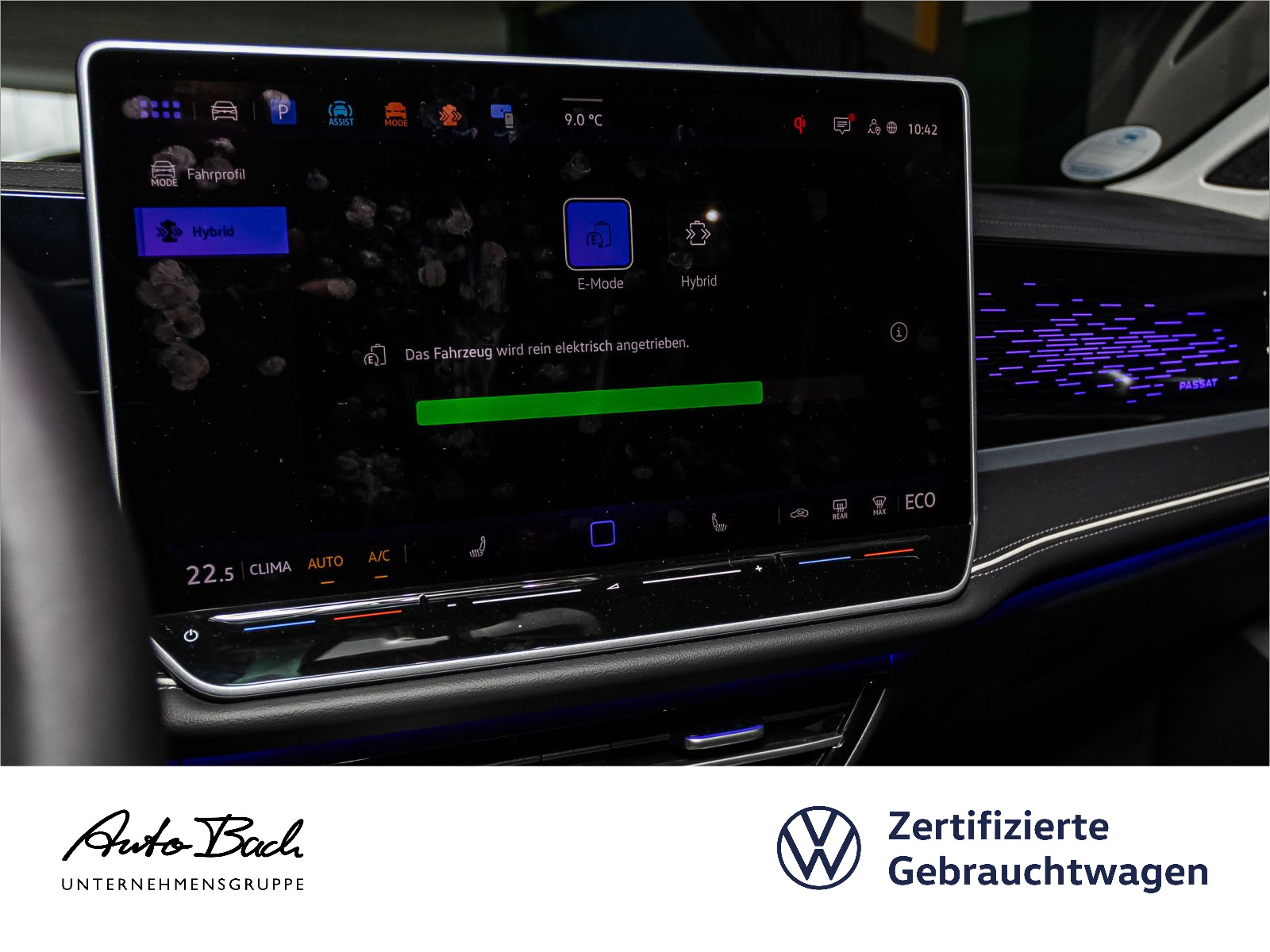 Volkswagen Passat Var. Elegance 1.5 eHybrid DSG Panorama HuD